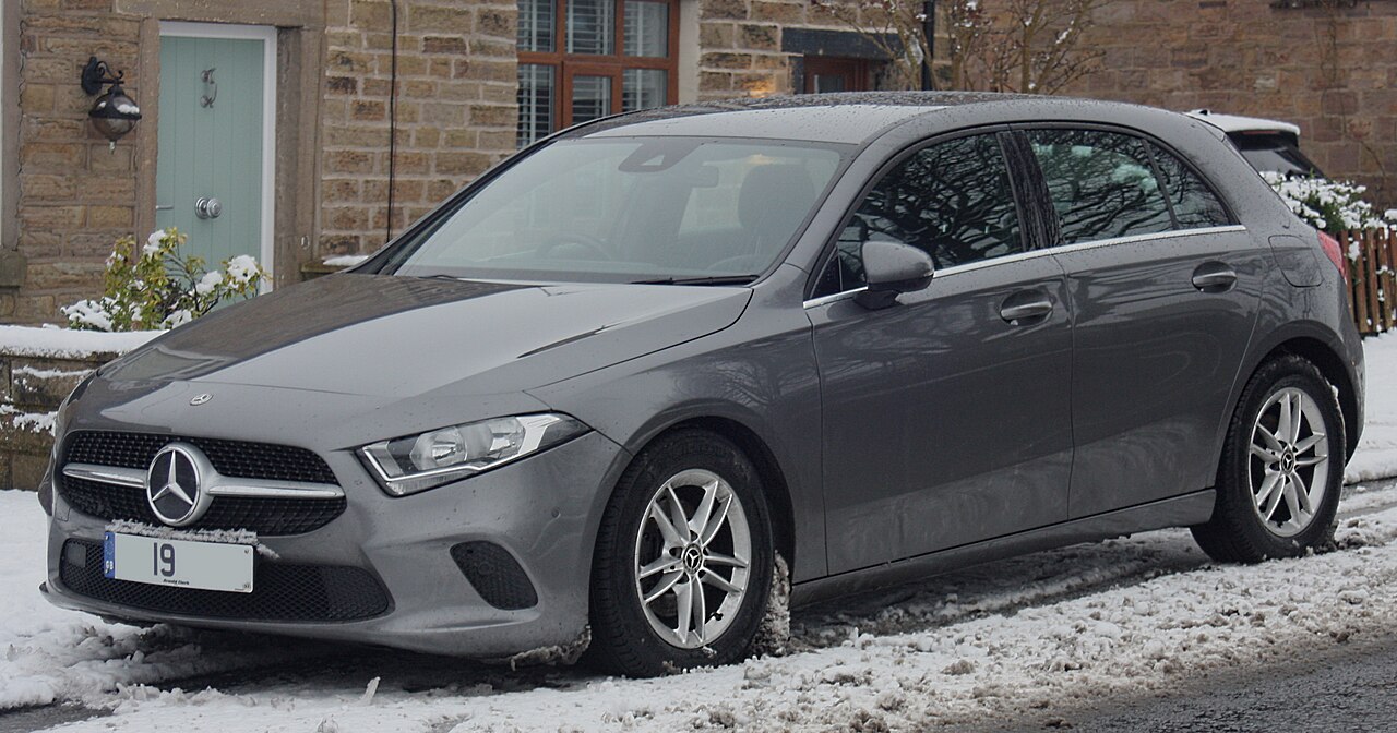 Mercedes-Benz Classe A IV, Classe A 180 (1.3 essence, 136 ch) de 2019, avant le restylage de 2023