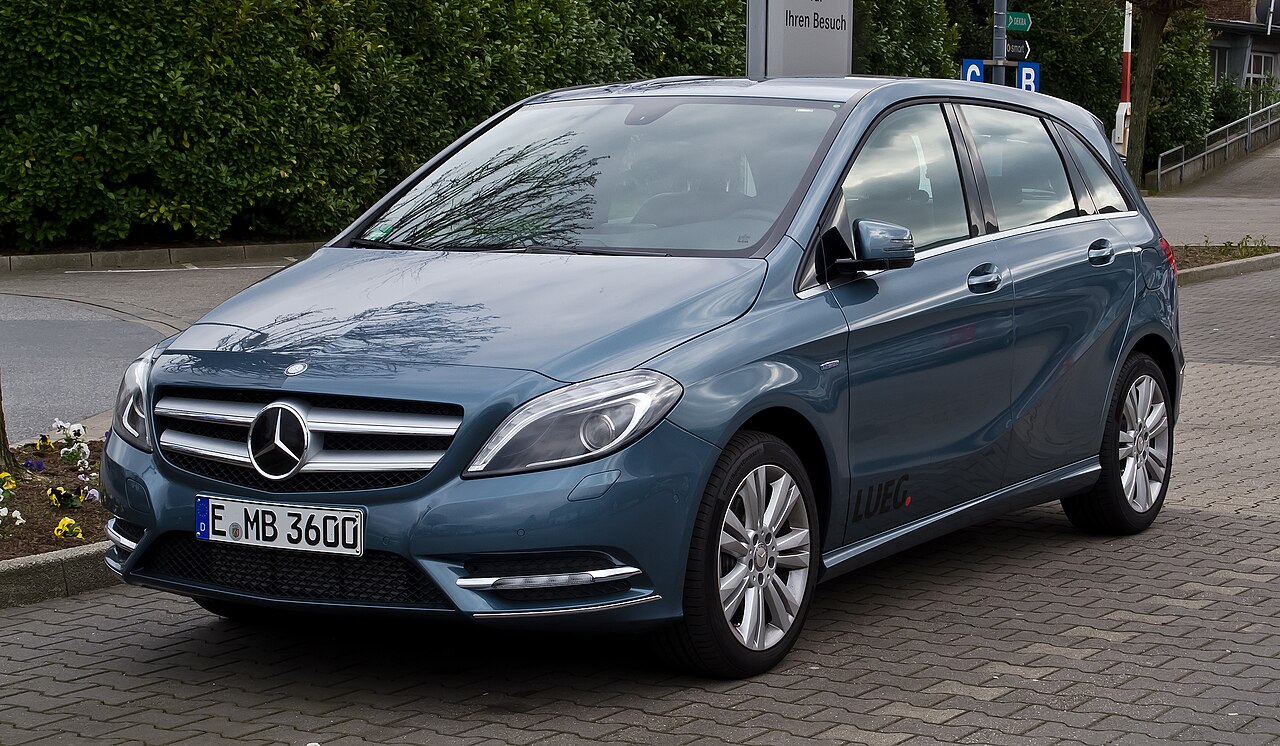 Mercedes-Benz Classe B II, B 180 BlueEFFICIENCY de 2012, avant le restylage de fin 2014